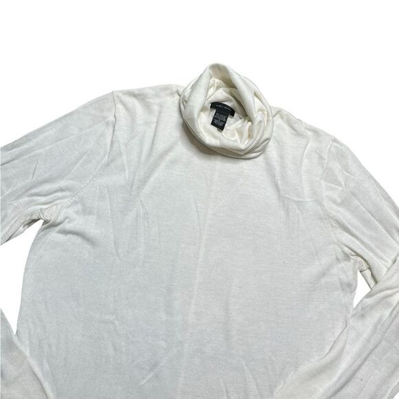ONLY MINE Cashmere Blend Cream White Turtleneck Sweater Size Large - Picture 4 of 5